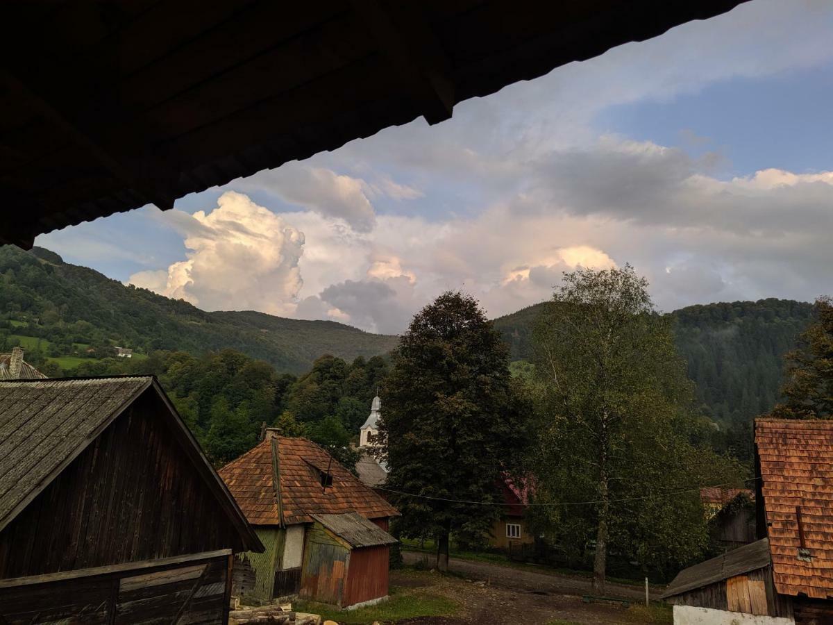 Pensjonat У Оксани Kwasy Zewnętrze zdjęcie