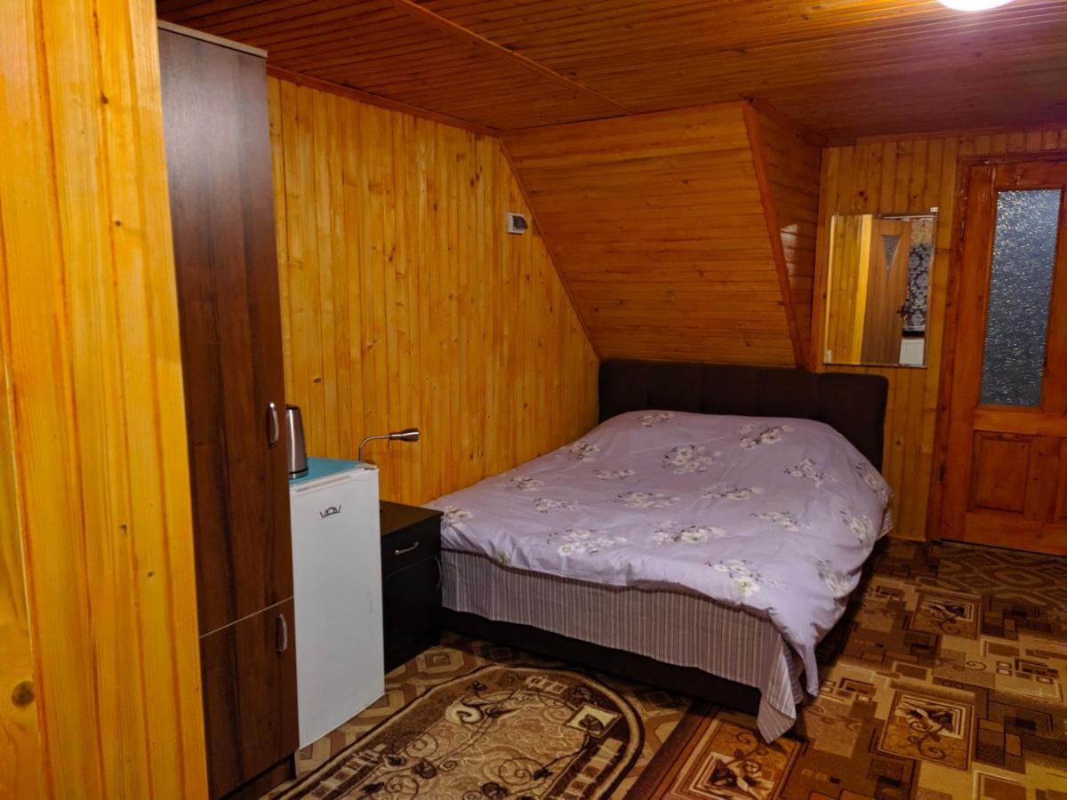 Pensjonat У Оксани Kwasy Zewnętrze zdjęcie